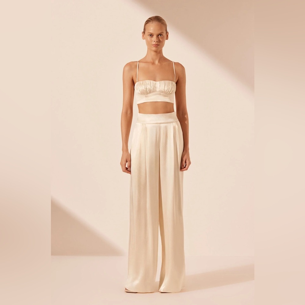 Elegant Cream Women's Wide-Leg Pants